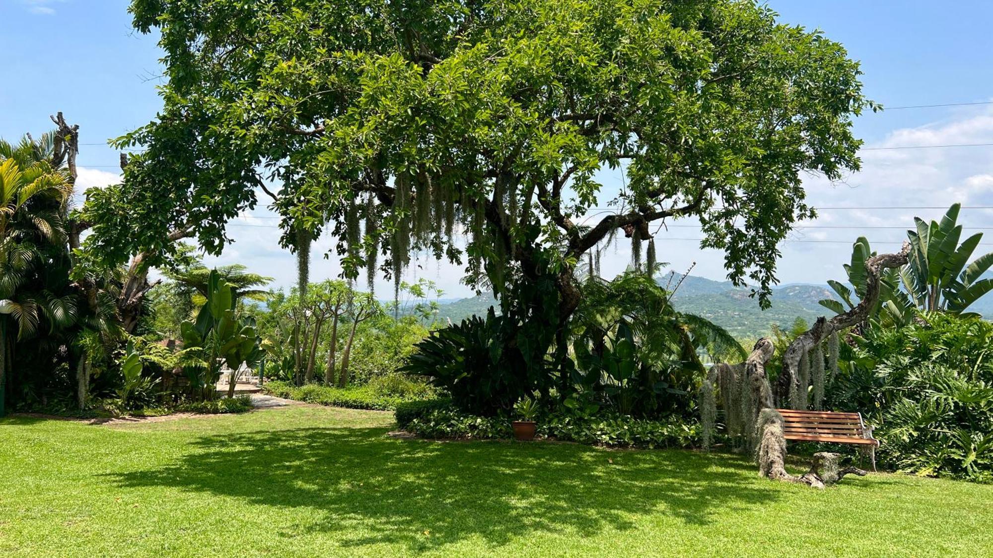 Loerieroep Estate - Mountainview Selfcatering Accommodation Nelspruit Mbombela Екстер'єр фото