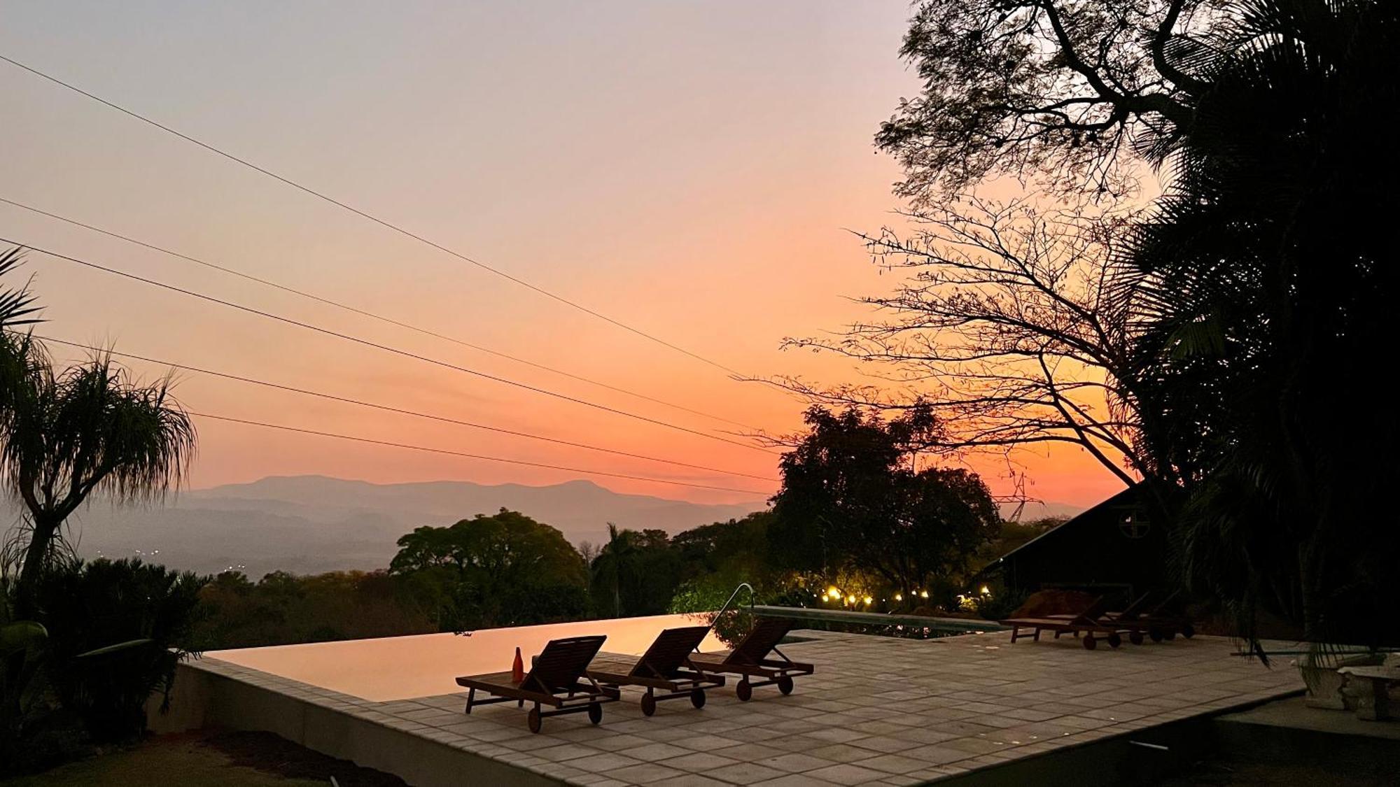 Loerieroep Estate - Mountainview Selfcatering Accommodation Nelspruit Mbombela Екстер'єр фото