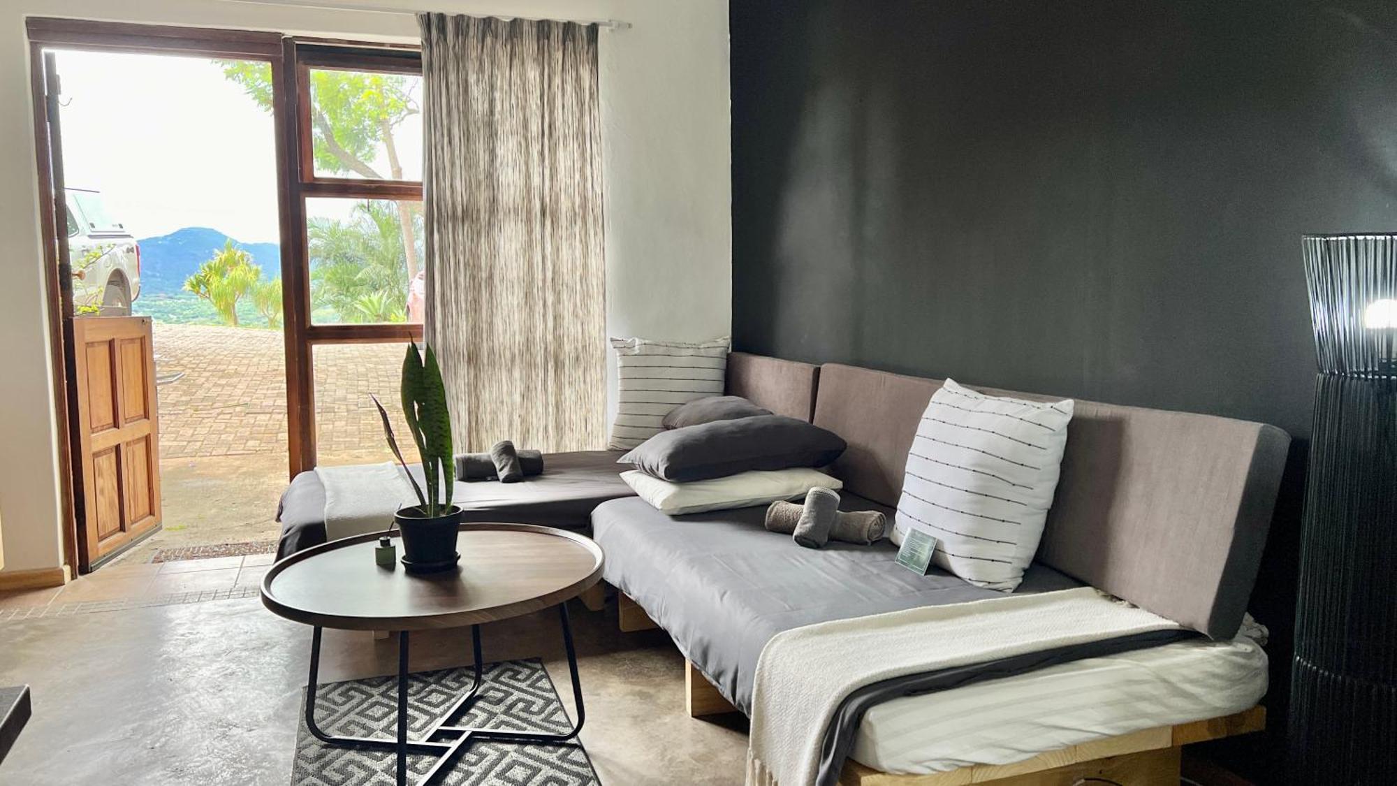 Loerieroep Estate - Mountainview Selfcatering Accommodation Nelspruit Mbombela Екстер'єр фото